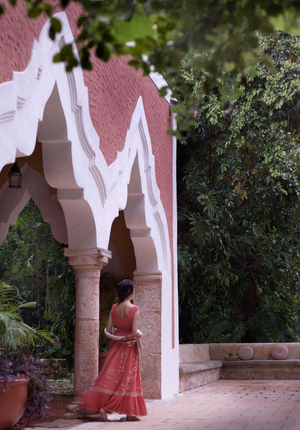 Bec Cole · Editorial · Myan Muse