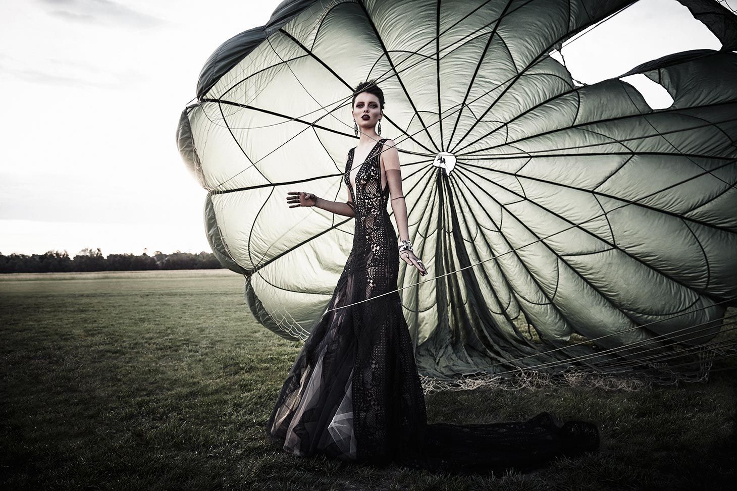 Bec Cole · Fashion · SUZANNE HARWARD - THE AVIATOR