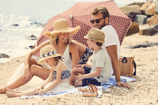 Bec Cole · Advertising · DAYDREAM ISLAND RESORT 