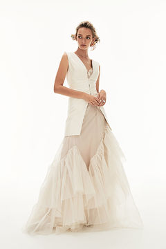 Bec Cole · Fashion · JULIE GOODWIN 