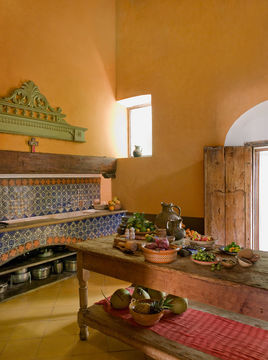 Bec Cole · Editorial · Myan Muse